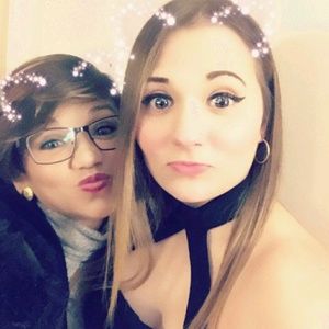 Meet your Posher, Natasha